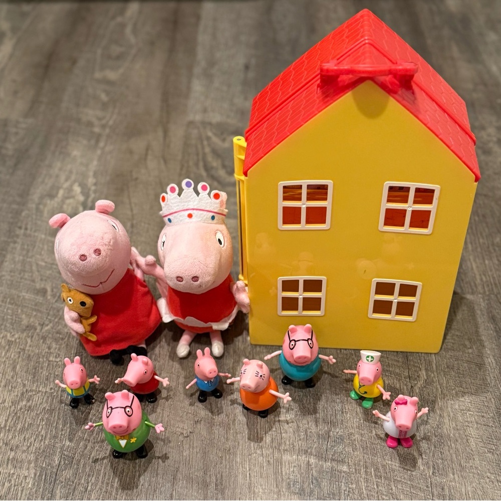 Ty Beanie Baby Peppa Pig and Peppa Pig Ballerina, Peppa Playhouse, 8 figures